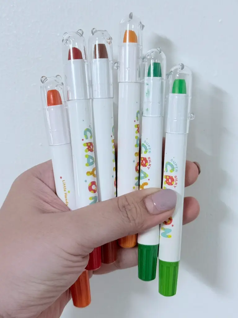 Silky Crayons 12.webp